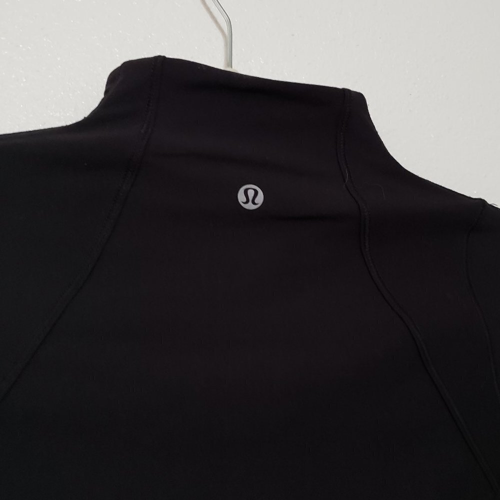 Lululemon Fresh Tracks Jacket - Picture 14 of 15